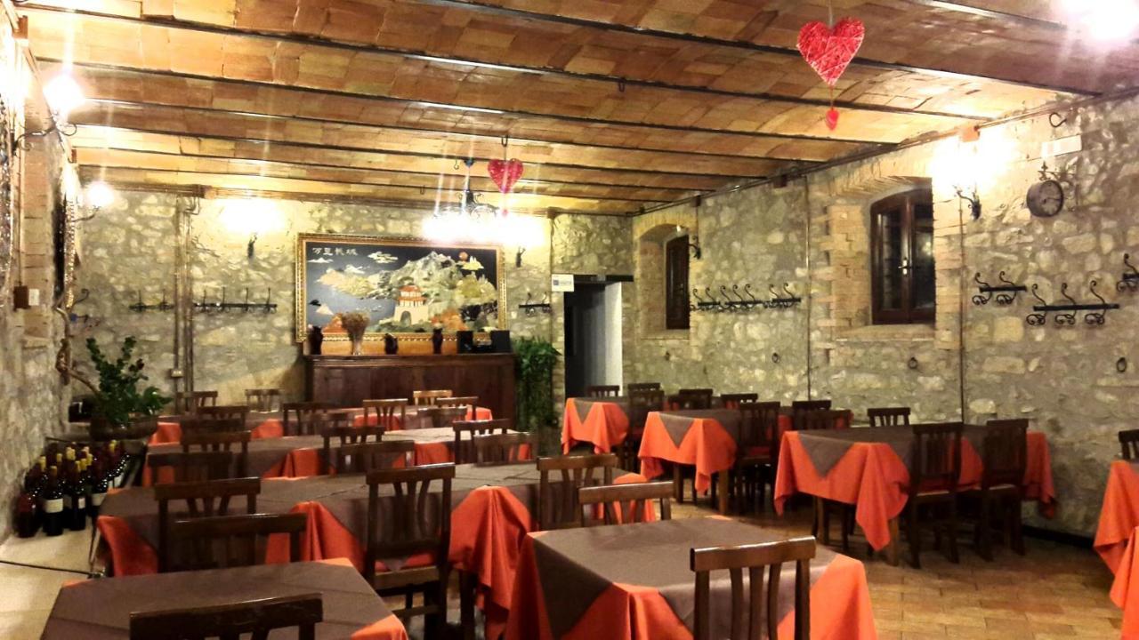 ホテルIl Casale Del Grillo ペルージャ エクステリア 写真
